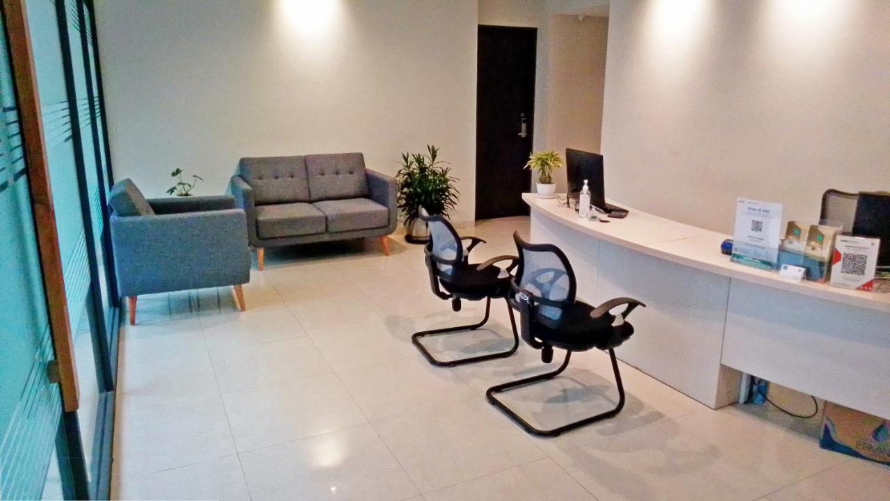 Legreen Suite Sudirman Jakarta Exteriör bild